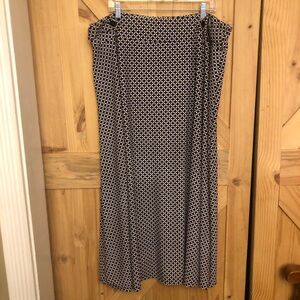 Robert Louis Plus Size Geometric Maxi Skirt Pull on Size 3X black blue white